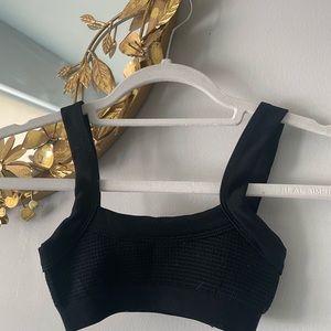 XS urban outfitters crop top